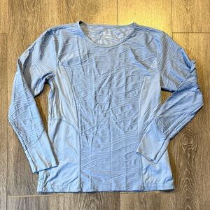 Title Nine Textured Long Sleeve Top